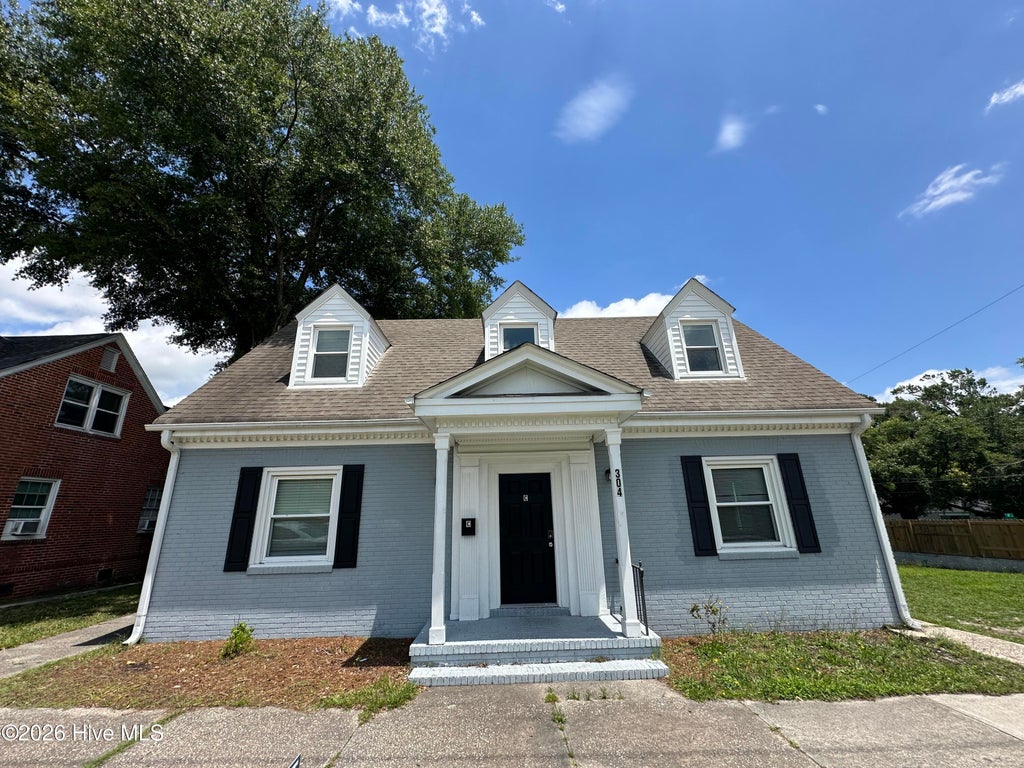 Photo of 304 N 11th Street #B, Wilmington, NC 28401 (MLS # 100600401)