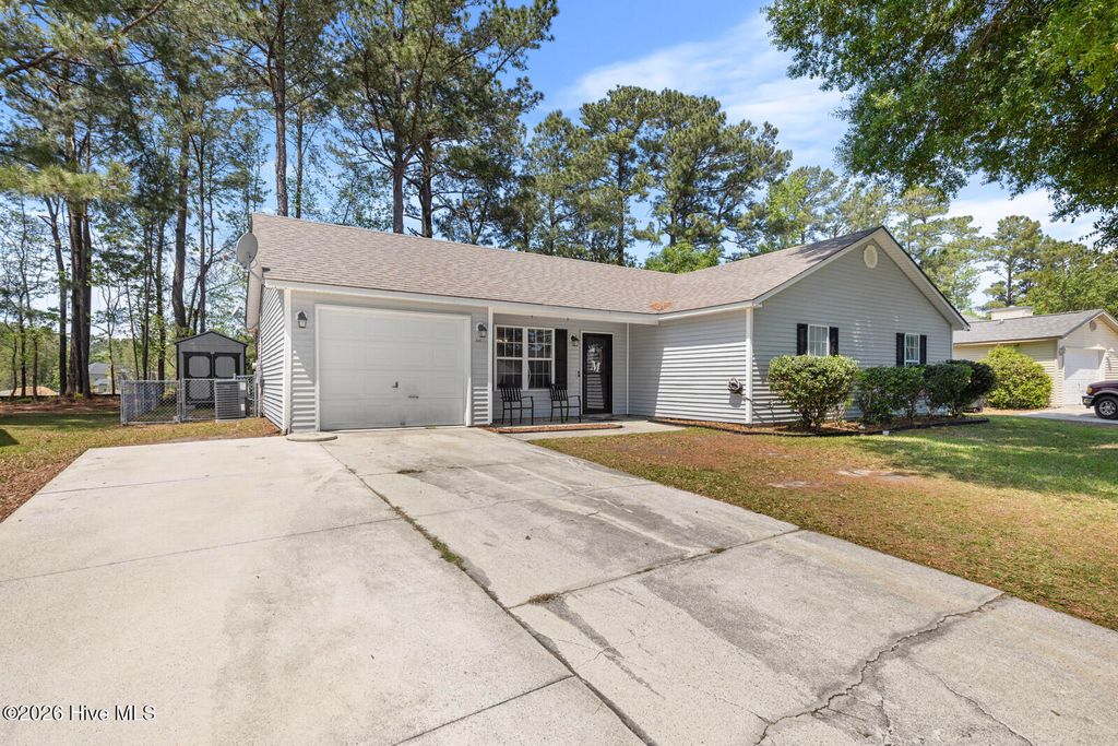 Photo of 313 Running Road, Jacksonville, NC 28546 (MLS # 100568901)