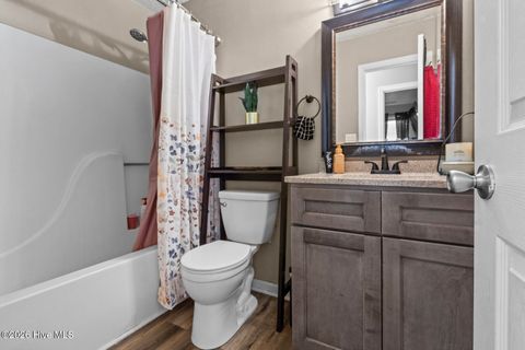 Tiny photo for 313 Running Road, Jacksonville, NC 28546 (MLS # 100568901)