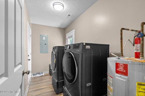 Tiny photo for 313 Running Road, Jacksonville, NC 28546 (MLS # 100568901)