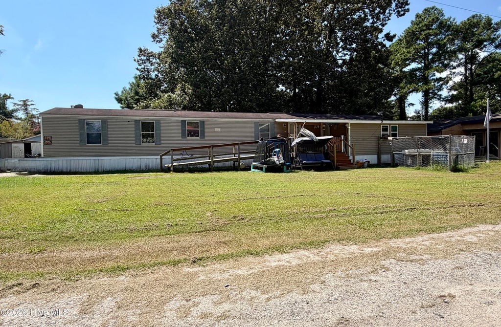 Photo of 114 Treasure Lane, Hertford, NC 27944 (MLS # 100606560)