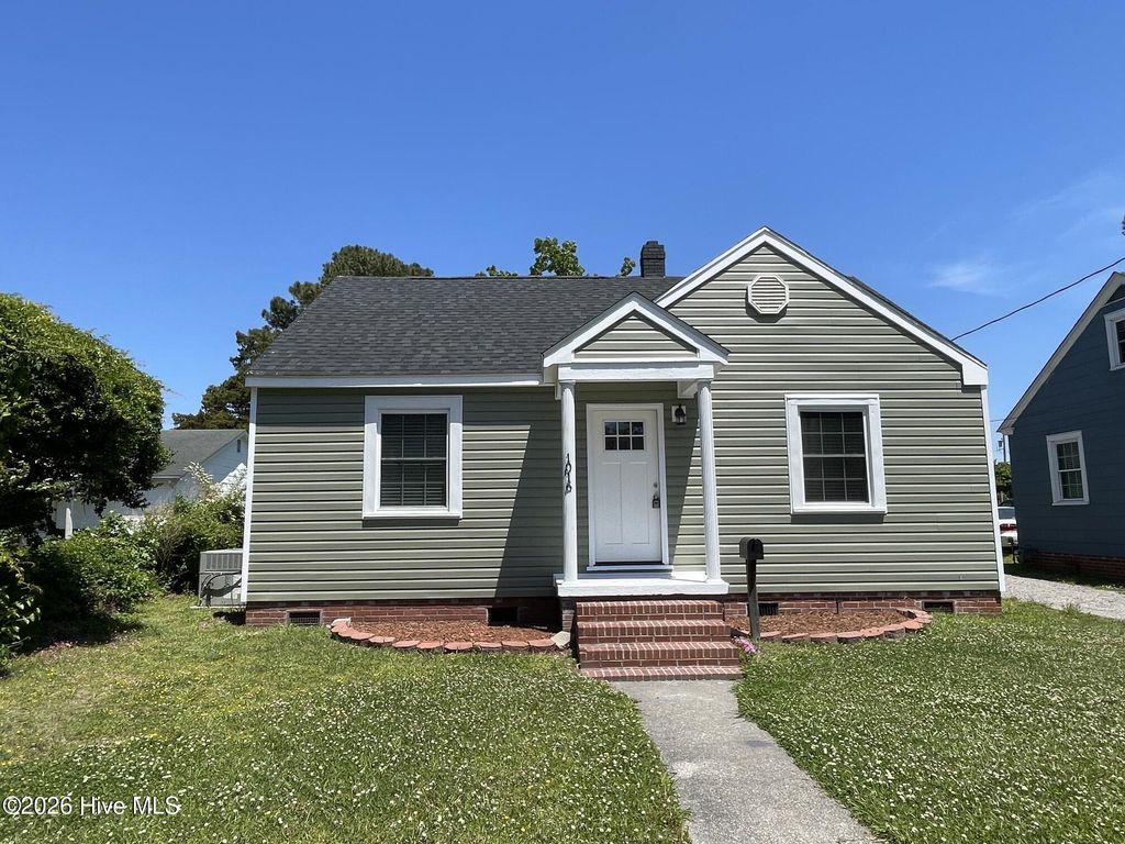 Photo of 1016 Cedar Street, Elizabeth City, NC 27909 (MLS # 100565756)