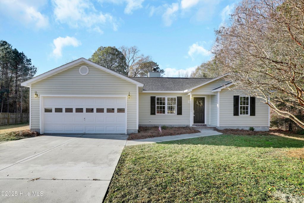 Photo of 1049 Shirley Drive, Jacksonville, NC 28540 (MLS # 100545251)