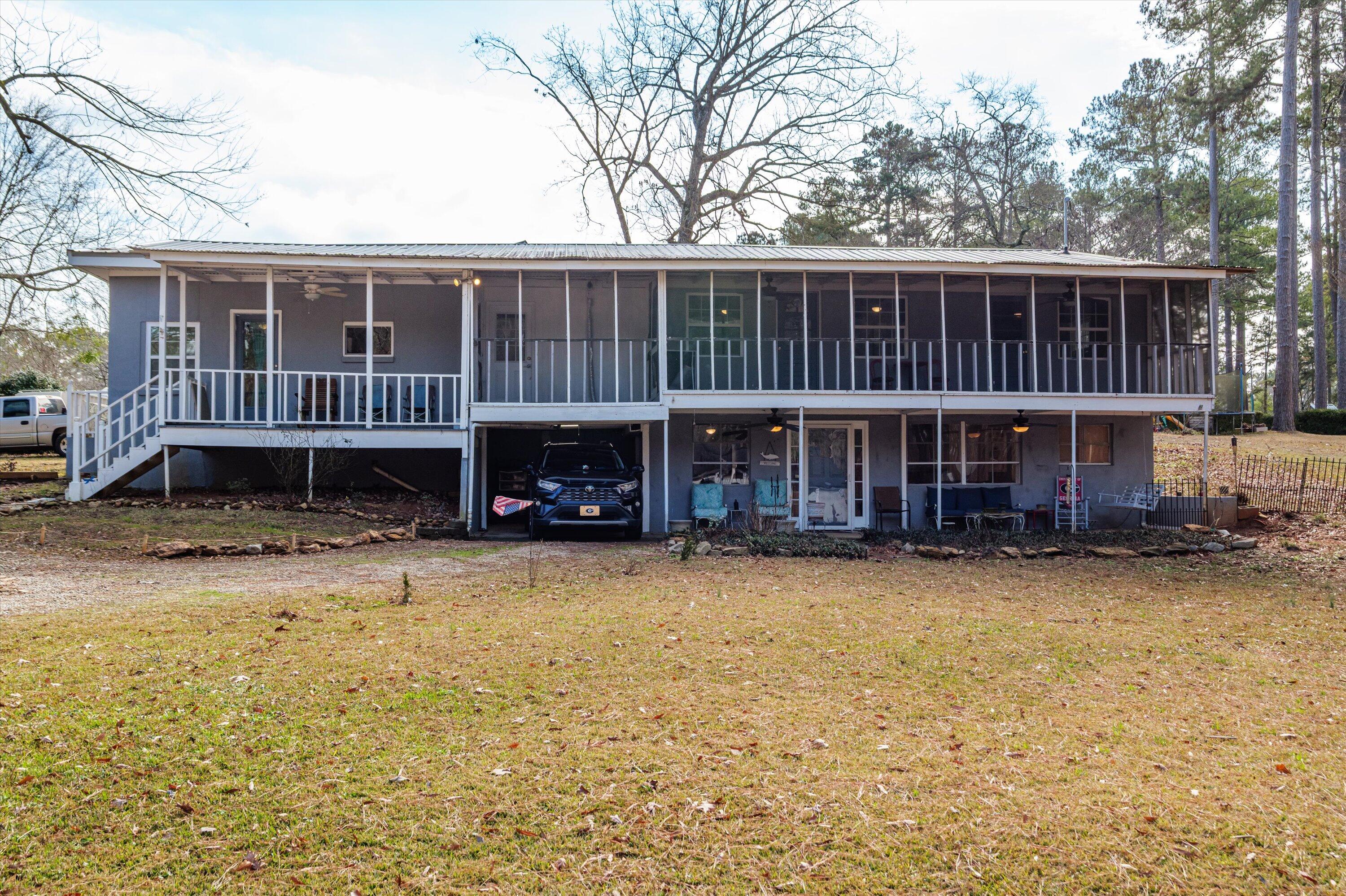5977 Rousseau Creek Road