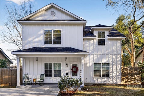 Homes For Sale - 1306 E Waldburg Street<br/> Chatham County, Savannah, GA 31404
