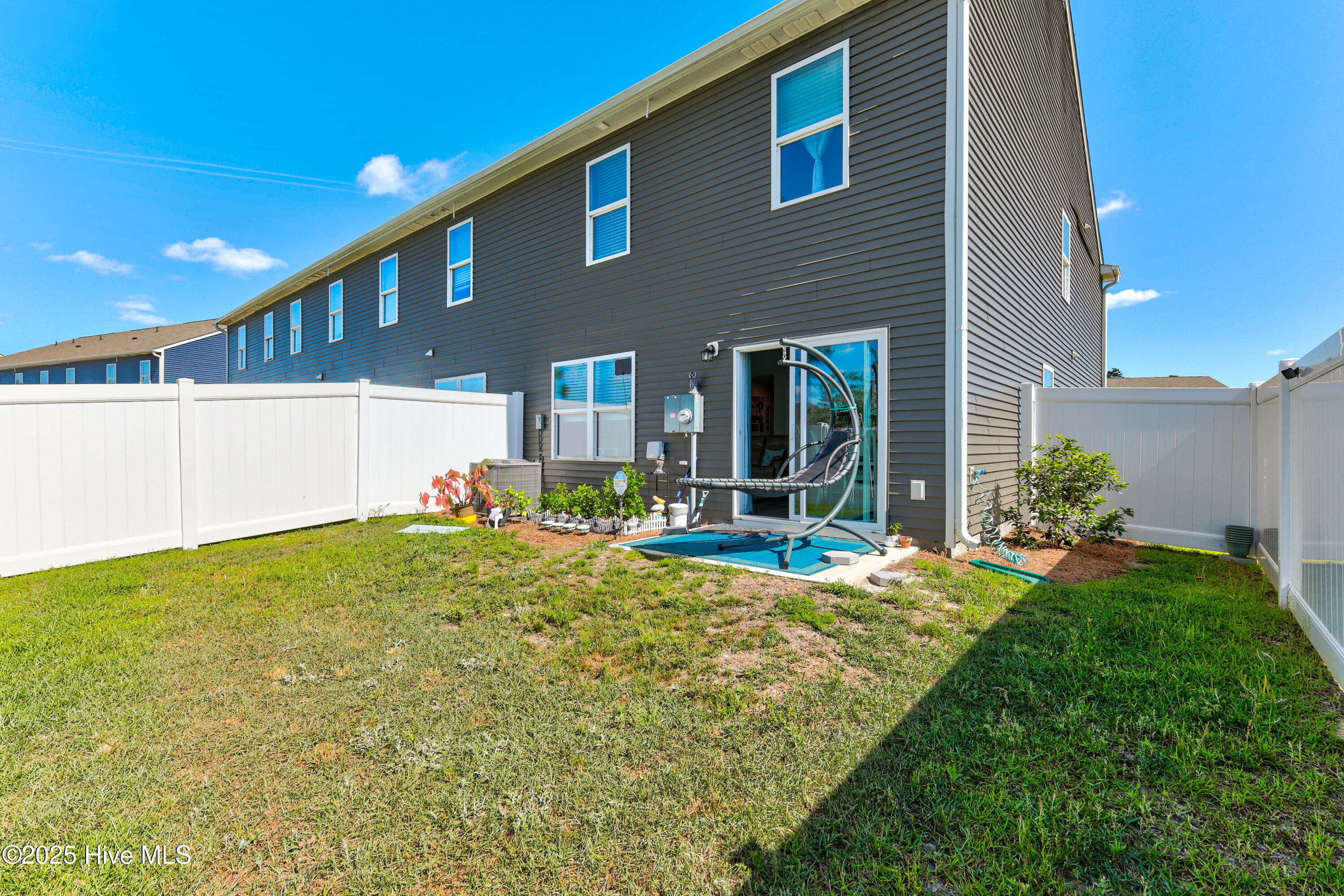 Leland, North Carolina 28451, United States, 4 Bedrooms Bedrooms, ,3 BathroomsBathrooms,Residential,Active,256058