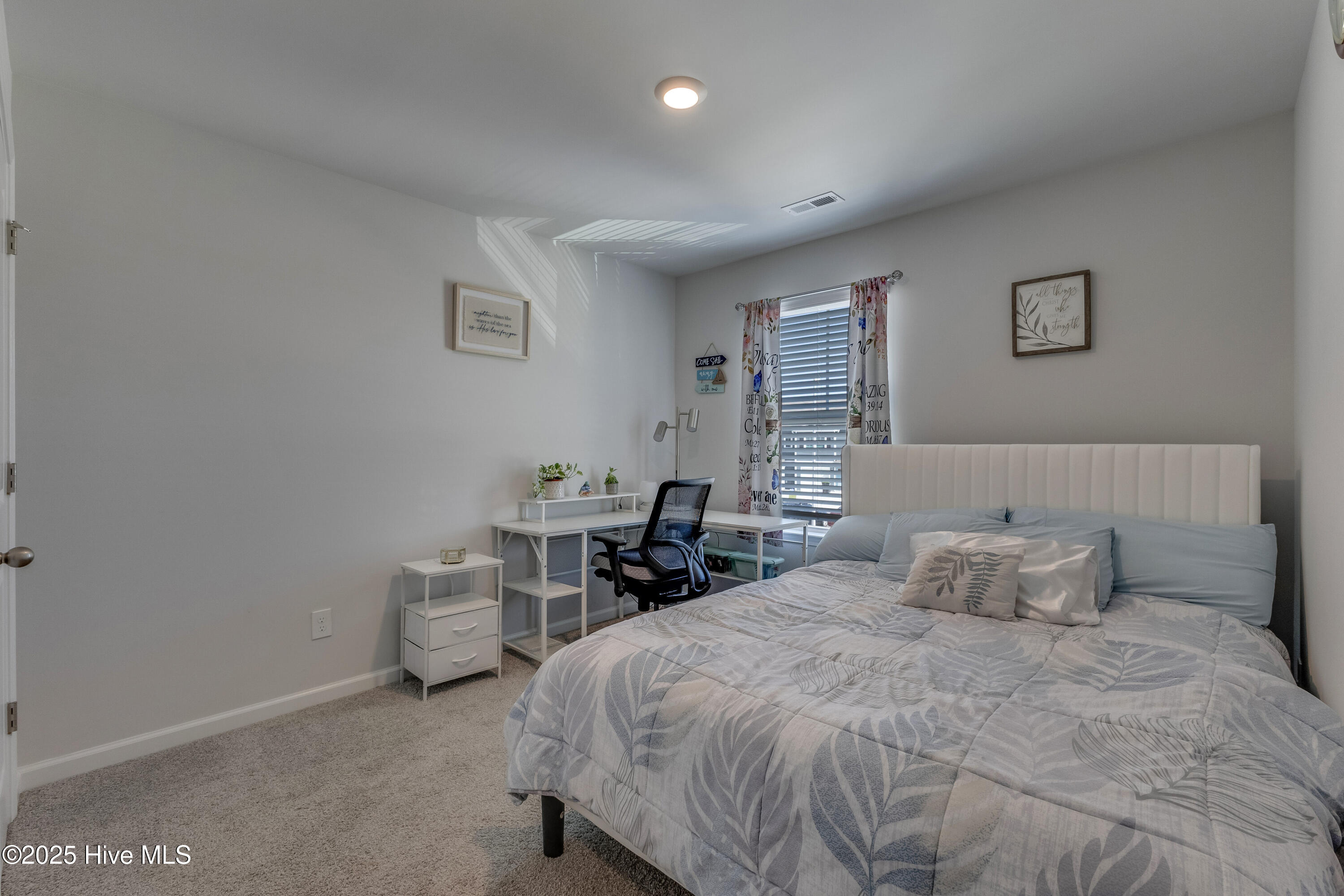 Leland, North Carolina 28451, United States, 4 Bedrooms Bedrooms, ,3 BathroomsBathrooms,Residential,Active,256058