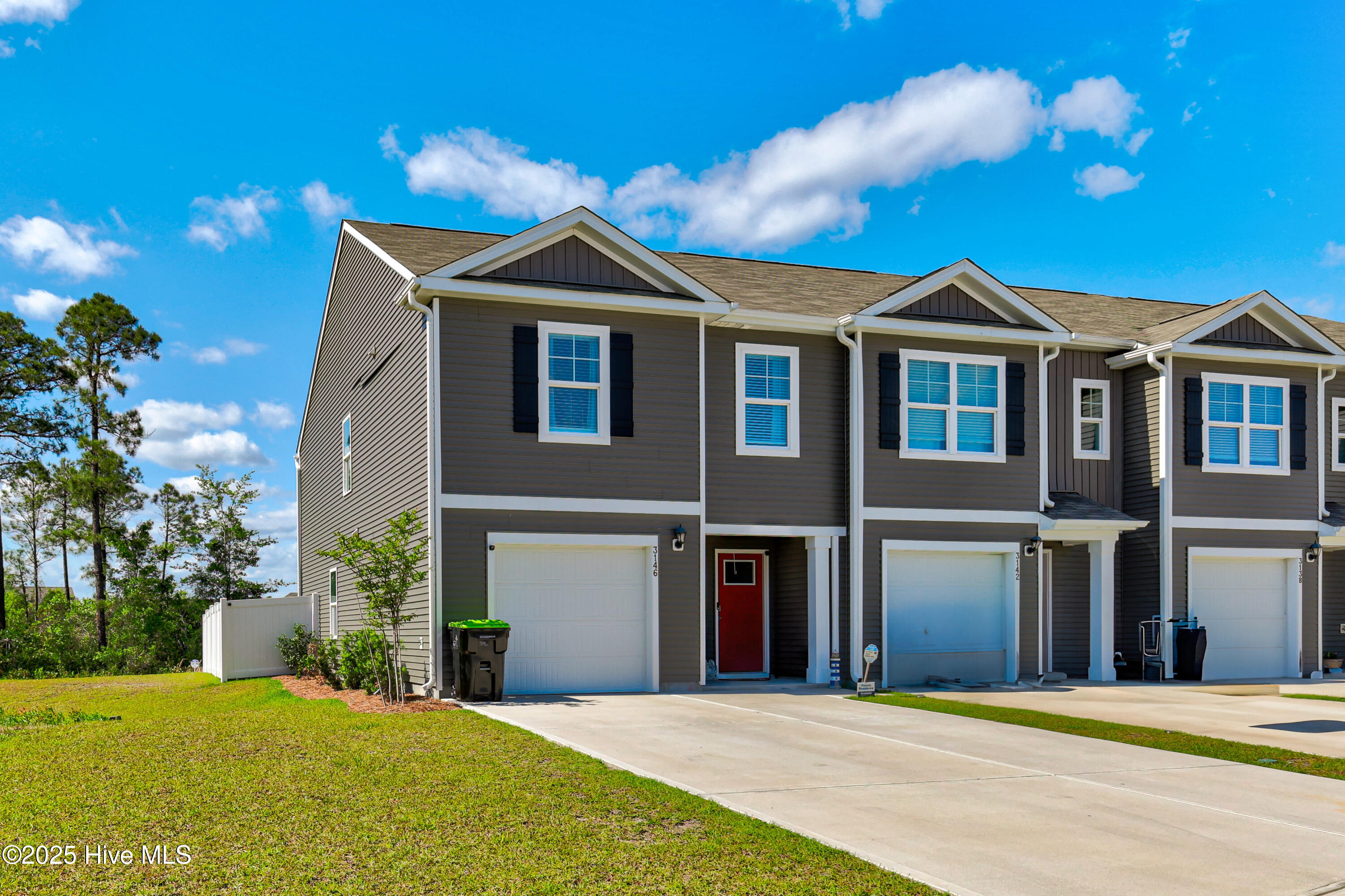 Leland, North Carolina 28451, United States, 4 Bedrooms Bedrooms, ,3 BathroomsBathrooms,Residential,Active,256058