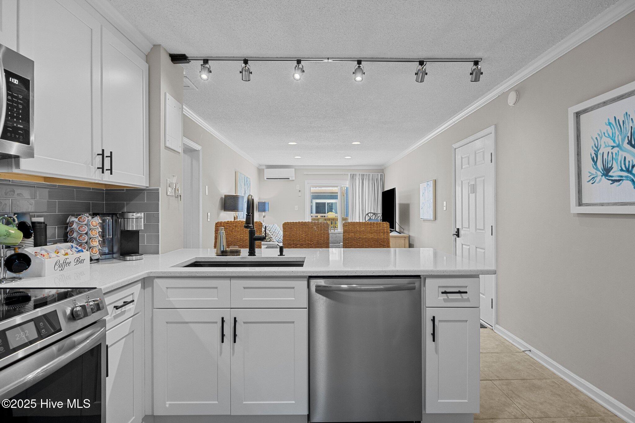 2196 New River Inlet Road Unit 261