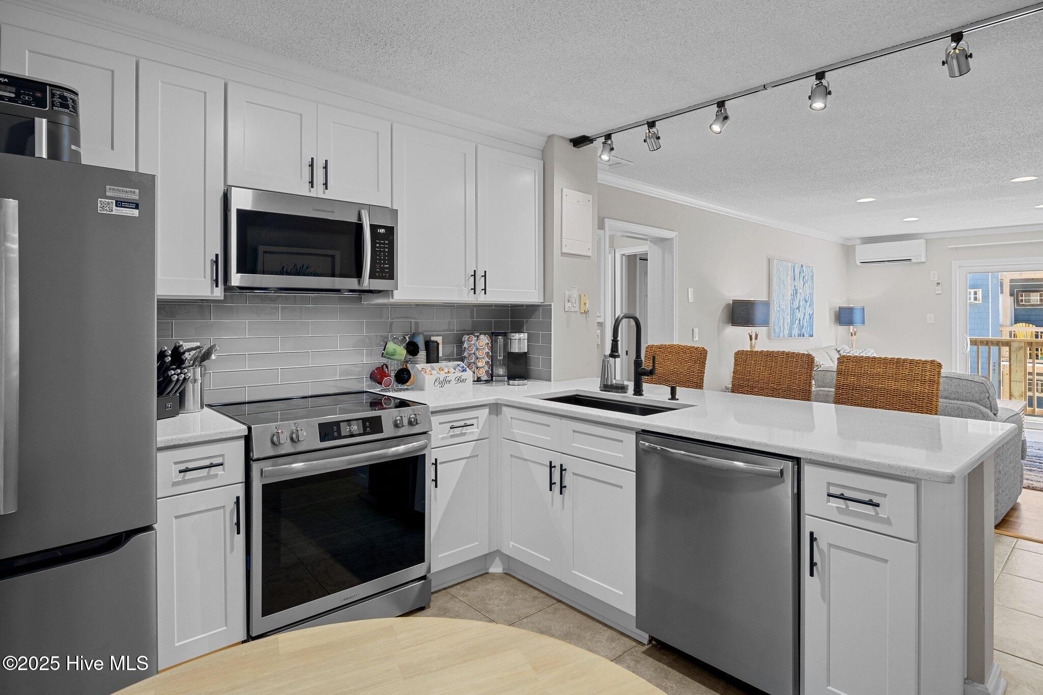 2196 New River Inlet Road Unit 261