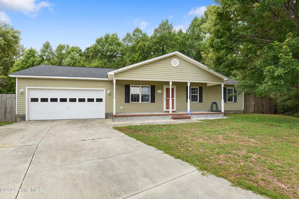 Photo of 509 Hay Baler Court, Sneads Ferry, NC 28460 (MLS # 100590015)