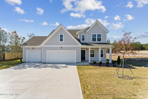 Photo of 302 Enfield Drive, Carthage, NC 28327 (MLS # 100546990)