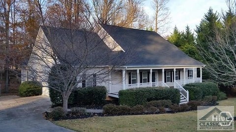 Homes For Rent - 149 Walnut Ridge Drive<br/> Hoschton, GA 30548
