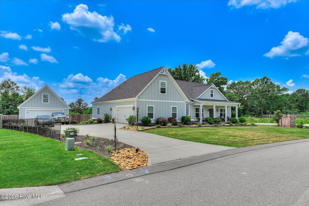 Photo of 504 Annison Pointe Court, North Augusta, SC 29860 (MLS # 100581520)