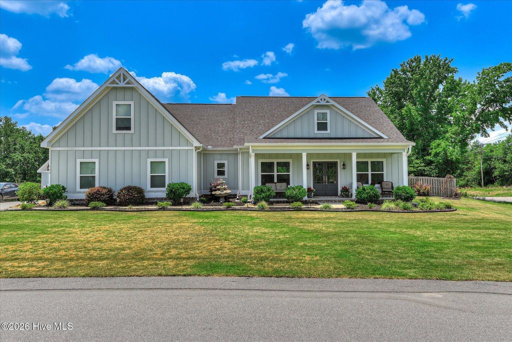 Photo of 504 Annison Pointe Court, North Augusta, SC 29860 (MLS # 100581520)