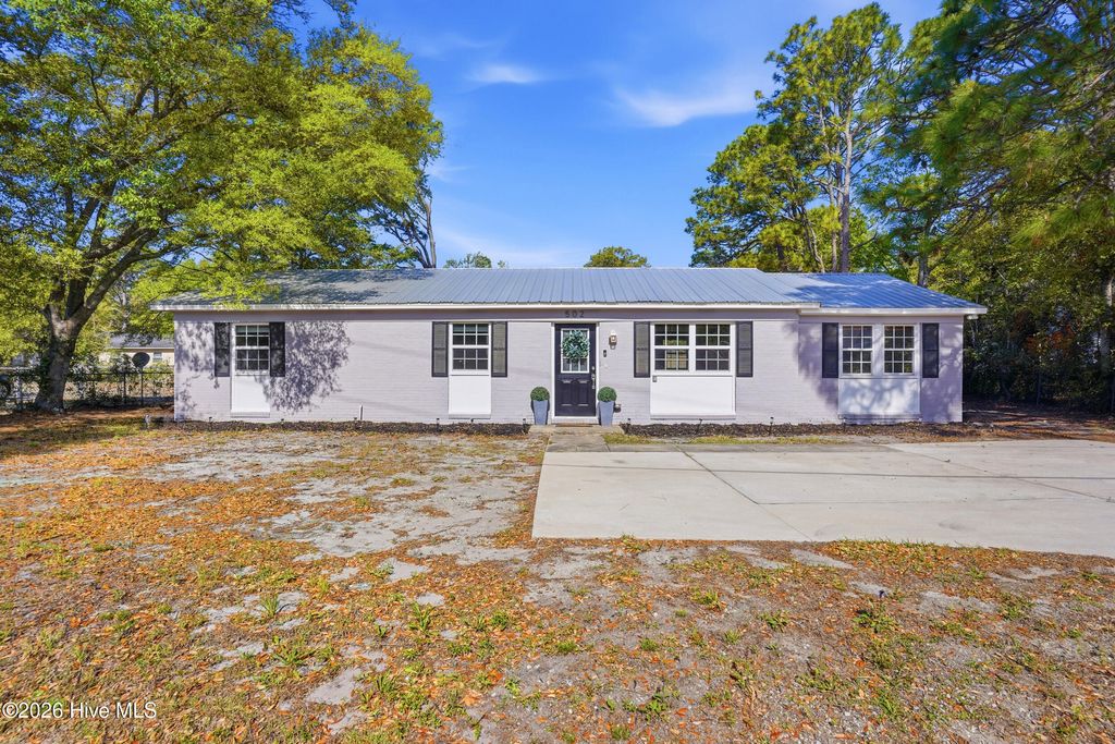 Photo of 502 Beasley Road, Wilmington, NC 28409 (MLS # 100566479)