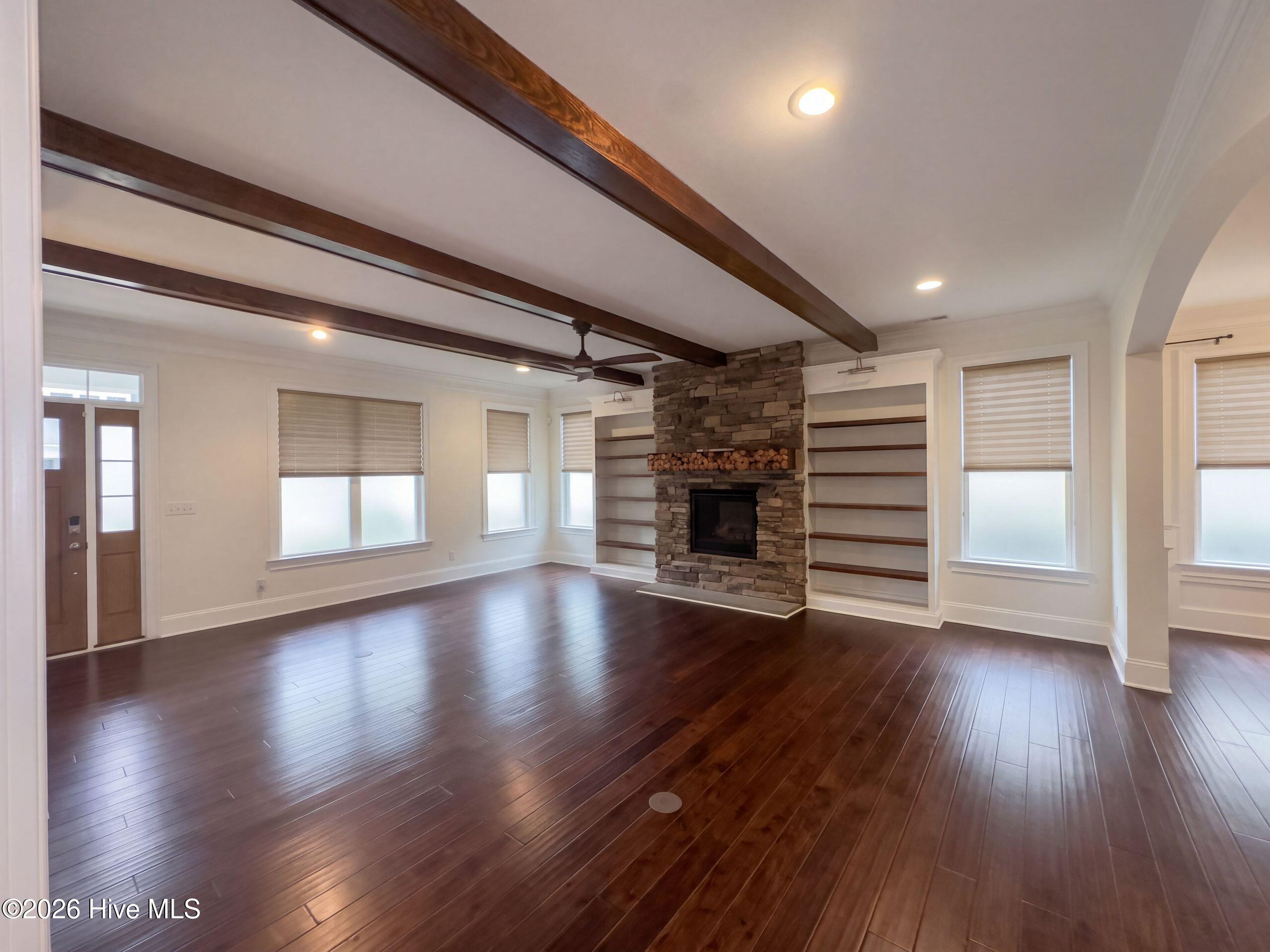 1061 Sandy Grove
