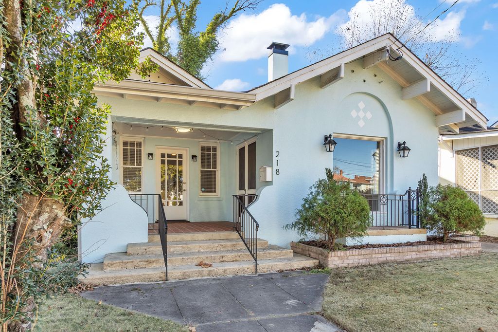 Photo of 218 Broad Street, Augusta, GA 30901 (MLS # 550264)