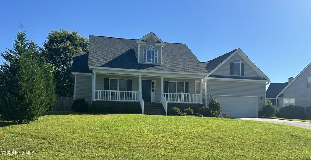 Photo of 235 Venturi Drive, New Bern, NC 28560 (MLS # 100587348)