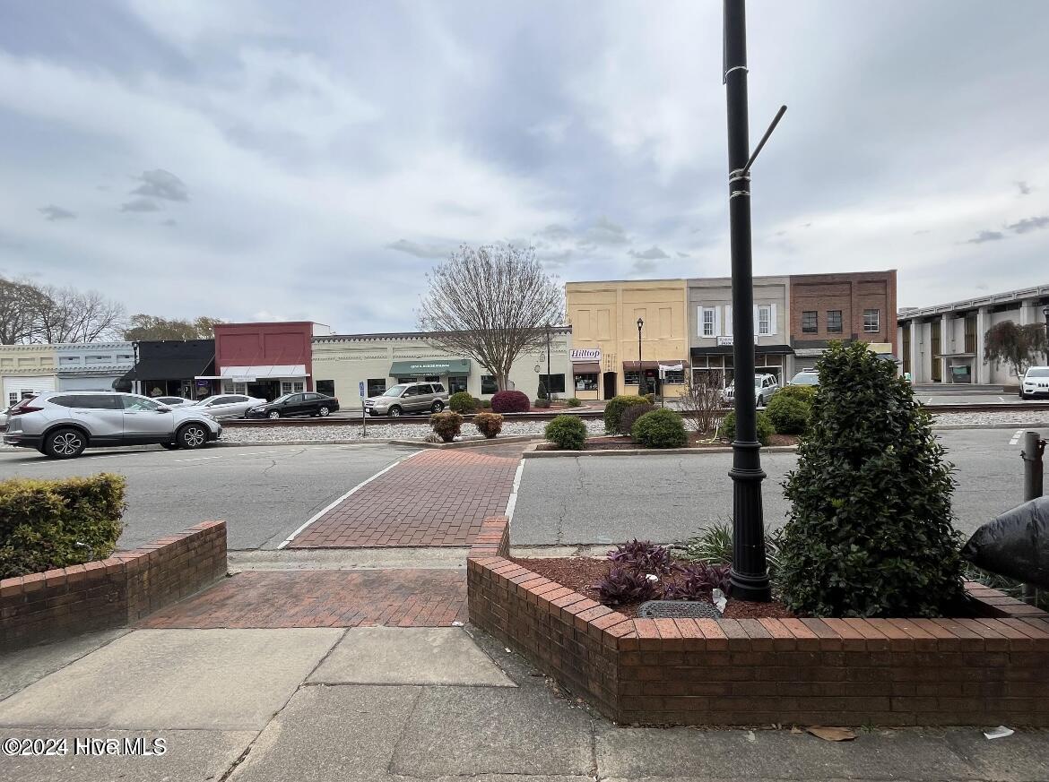 119 N Center Street