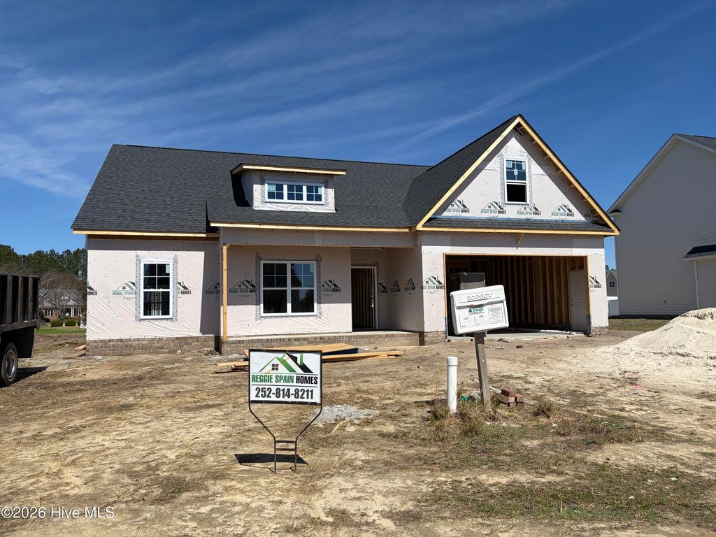 Photo of 823 Mulligan Drive, Ayden, NC 28513 (MLS # 100560930)