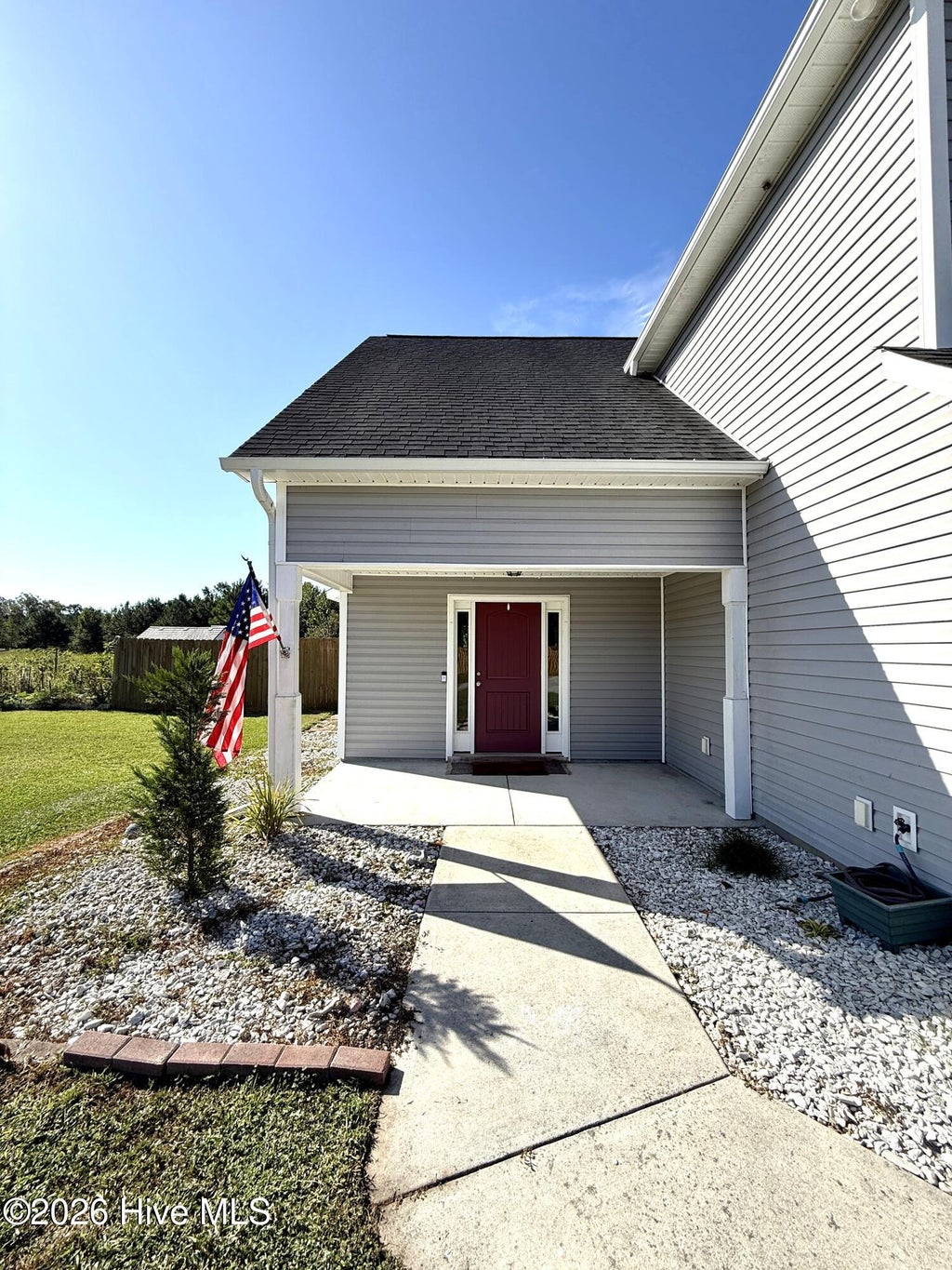 Photo of 108 Thoroughbred Run, Richlands, NC 28574 (MLS # 100604248)