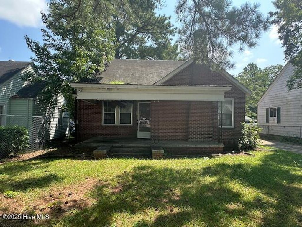 Photo of 509 N Mercer Street, Rocky Mount, NC 27801 (MLS # 100526336)