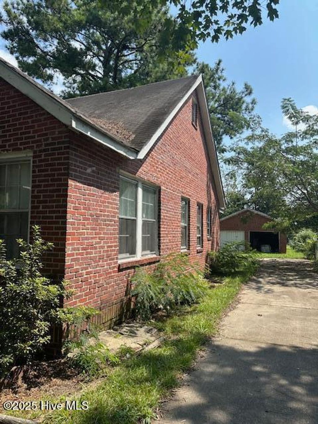 Photo of 509 N Mercer Street, Rocky Mount, NC 27801 (MLS # 100526336)