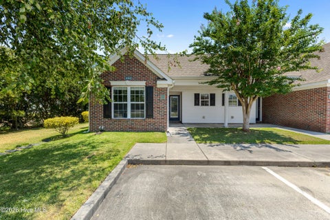 Tiny photo for 3004 Lauren Place Drive #Apt 101, Wilmington, NC 28405 (MLS # 100587147)