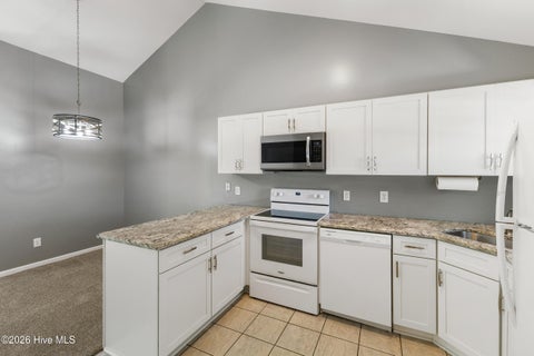 Tiny photo for 3004 Lauren Place Drive #Apt 101, Wilmington, NC 28405 (MLS # 100587147)