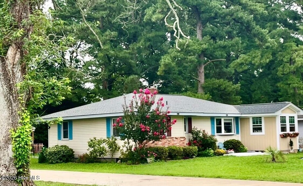 Photo of 120 Ranch Drive, Elizabeth City, NC 27909 (MLS # 100604071)