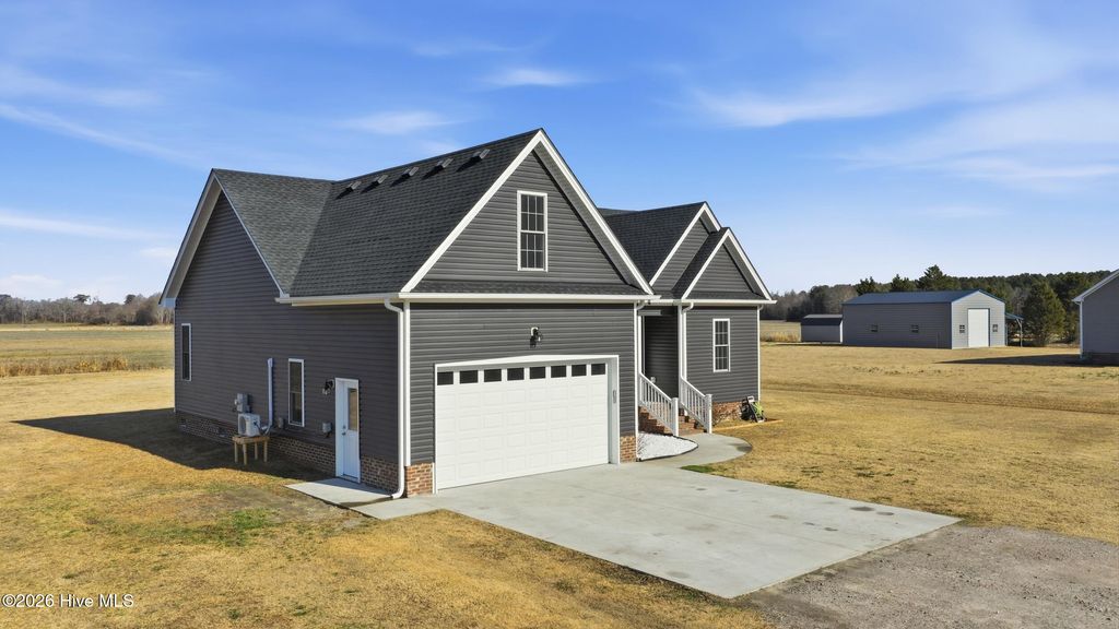 Photo of 127 River Front Drive, Hertford, NC 27944 (MLS # 100548506)