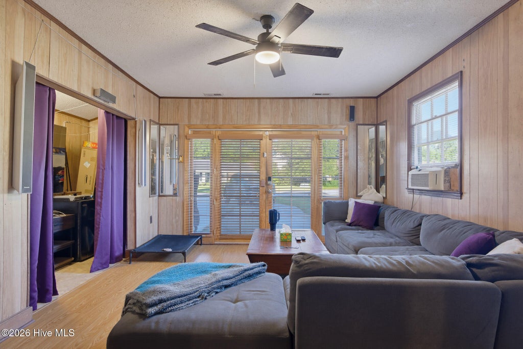 Photo of 108 Greenbriar Drive, Jacksonville, NC 28546 (MLS # 100612569)