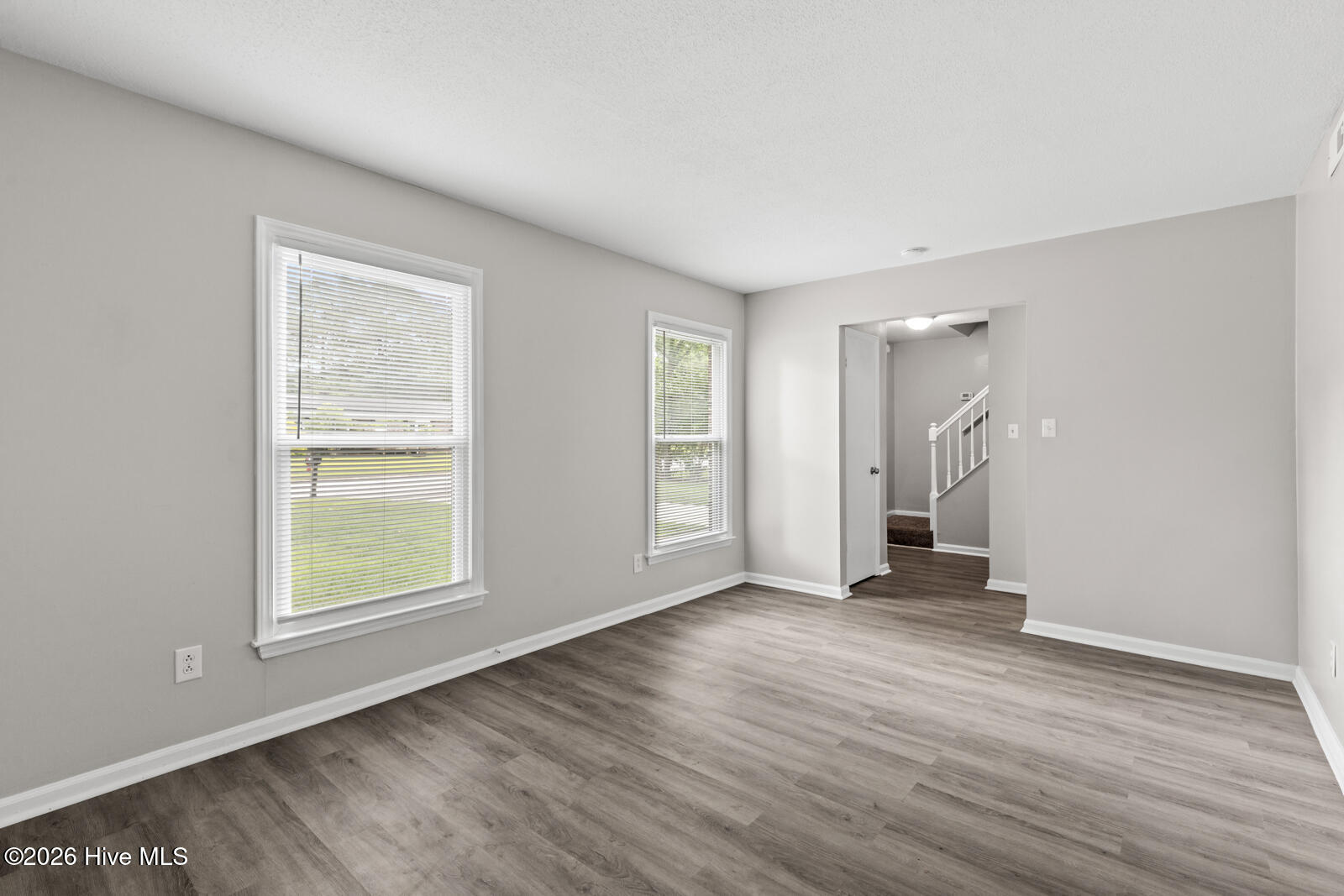 108 Meadowview Court