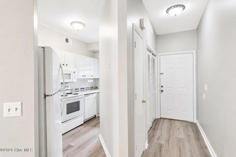 Tiny photo for 4230 Wilshire Boulevard #Apt 306d, Wilmington, NC 28403 (MLS # 100589222)