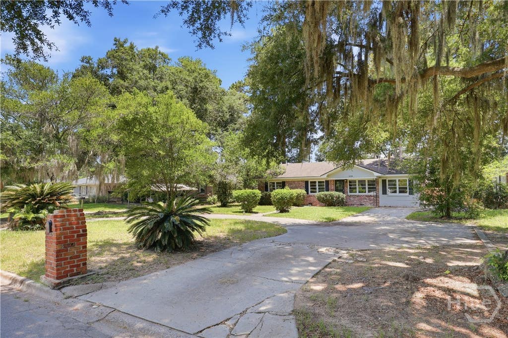 Photo of 1914 E 62nd Street, Savannah, GA 31404 (MLS # SA359761)