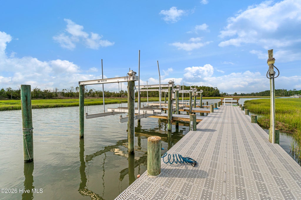 Photo of 524 Shipmast Court #&amp; Slip 4, Beaufort, NC 28516 (MLS # 100586106)