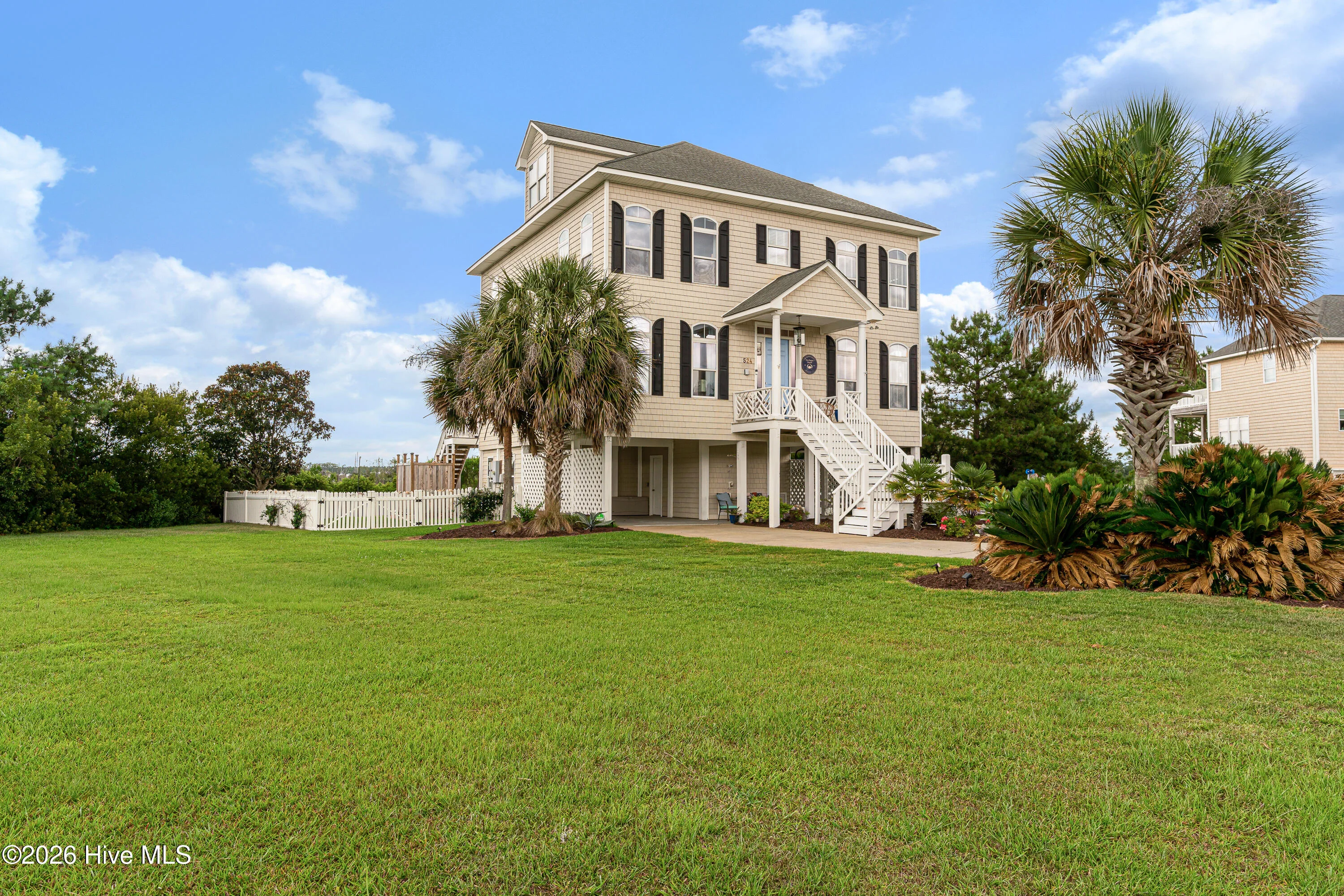 524 Shipmast Court Unit & Slip #4