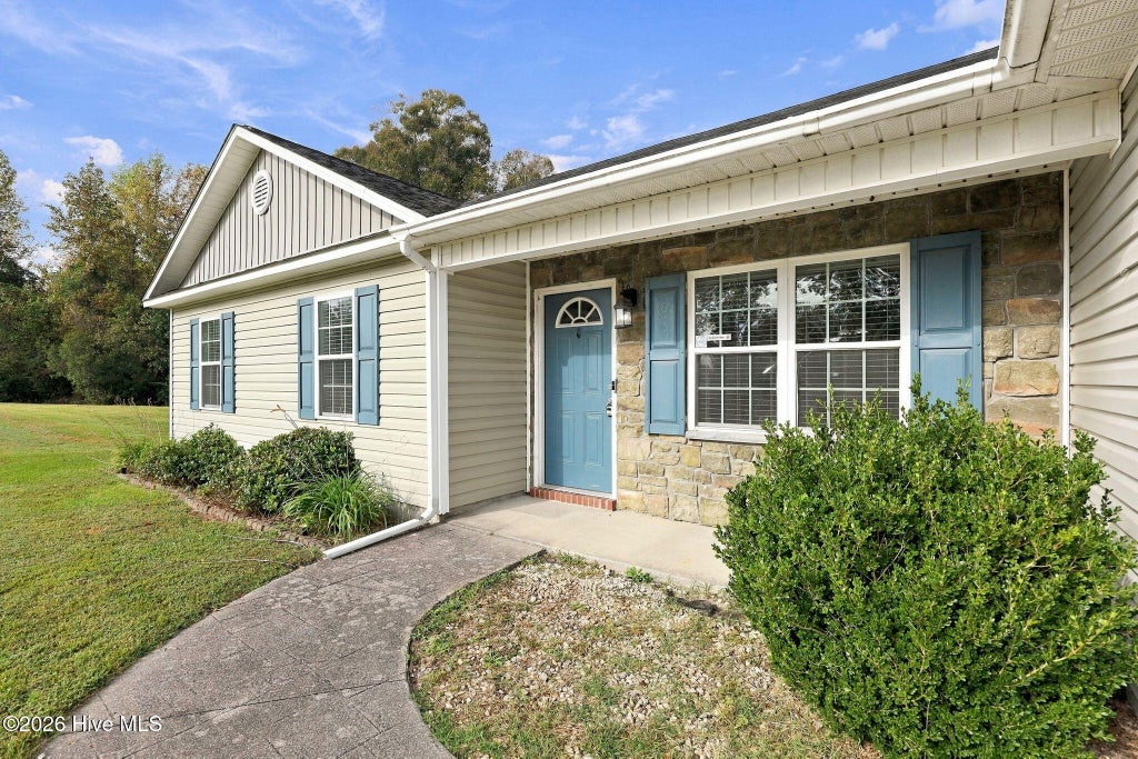 Photo of 161 Southwoods Lane, Jacksonville, NC 28540 (MLS # 100608123)