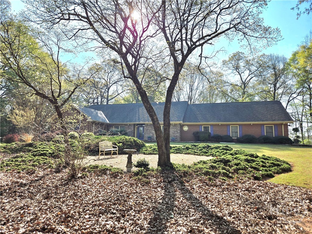 265 Deerhill Drive