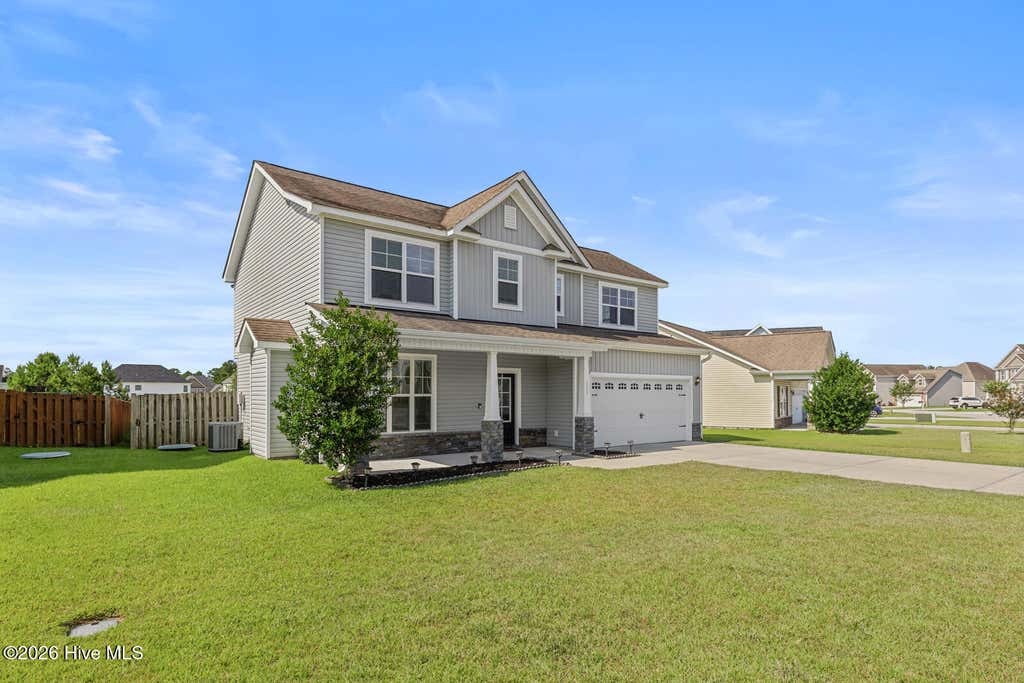 Photo of 113 Saw Grass Drive, Maple Hill, NC 28454 (MLS # 100584567)
