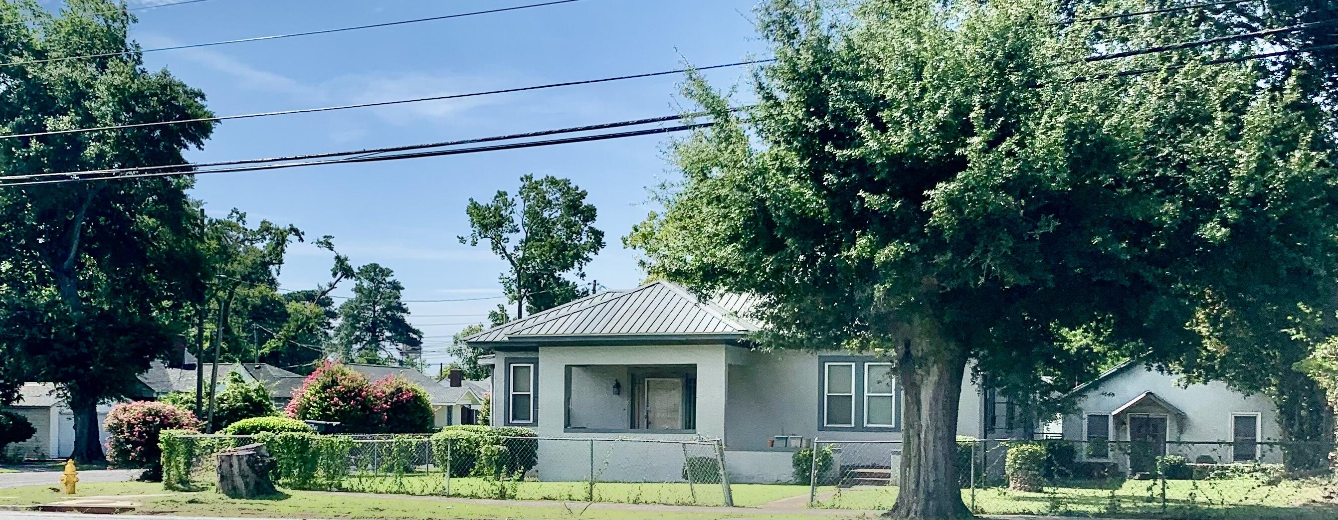 1712 Central Avenue