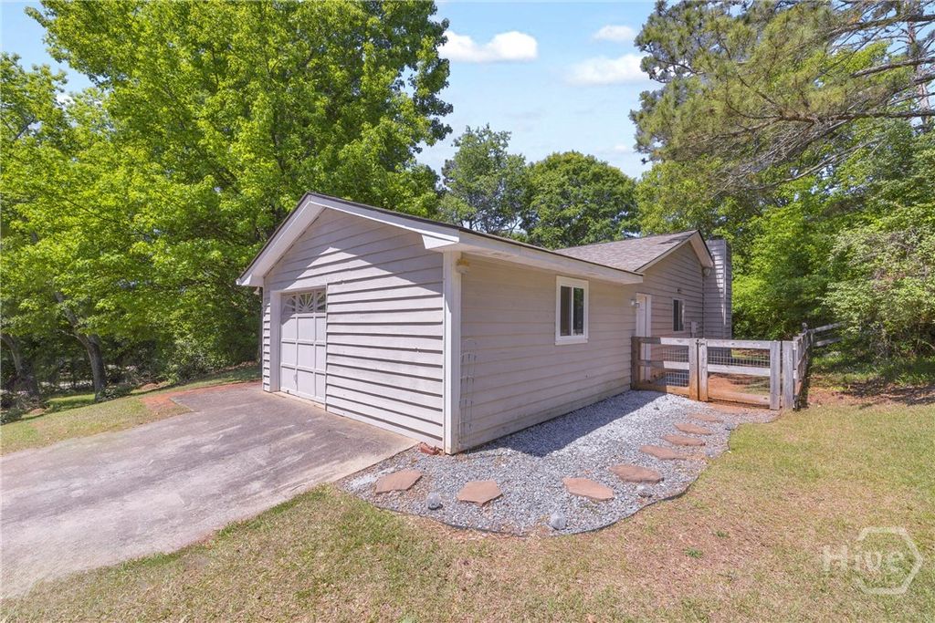 Photo of 300 Richard Way, Athens, GA 30605 (MLS # CL356192)