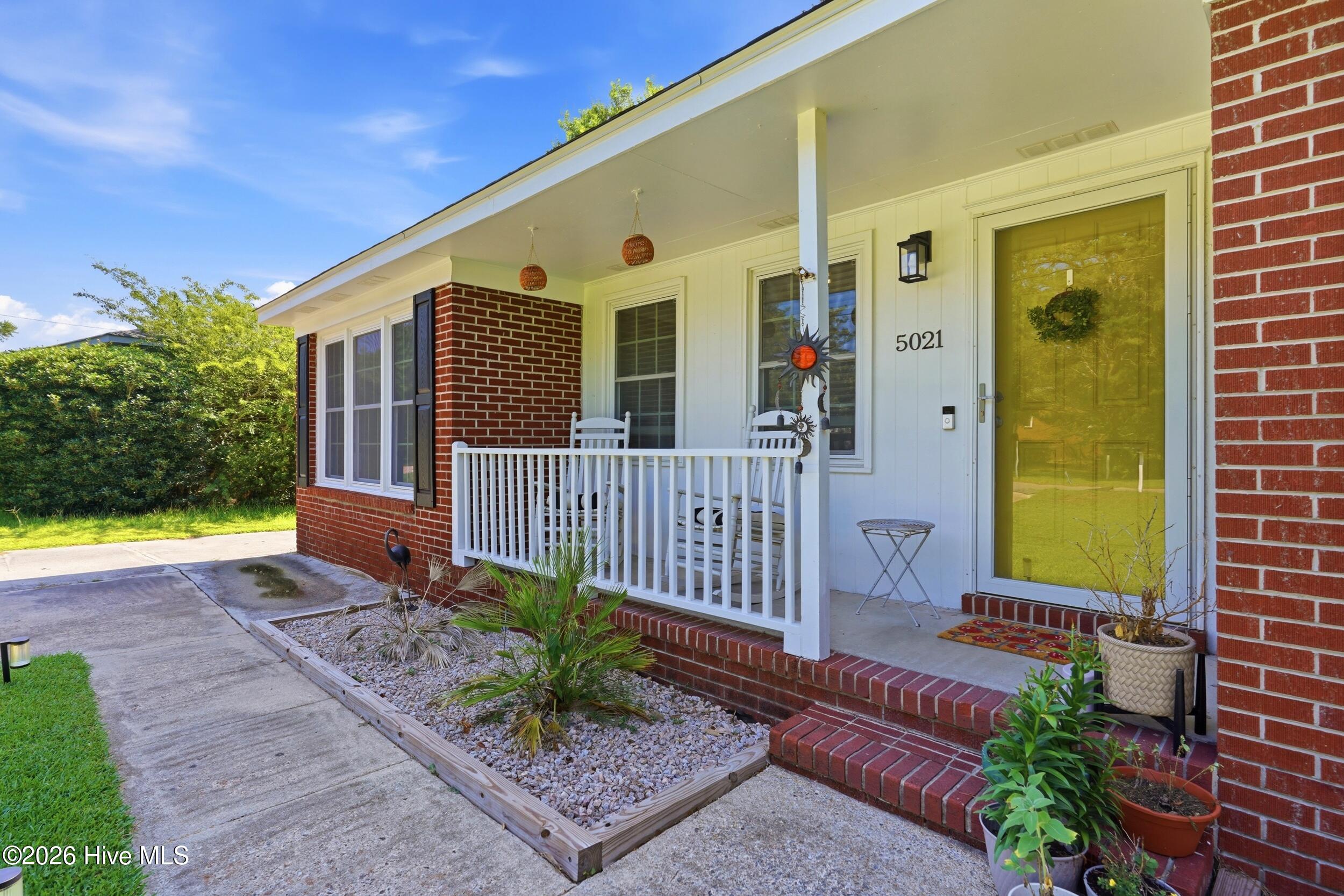5021 Ilex Drive