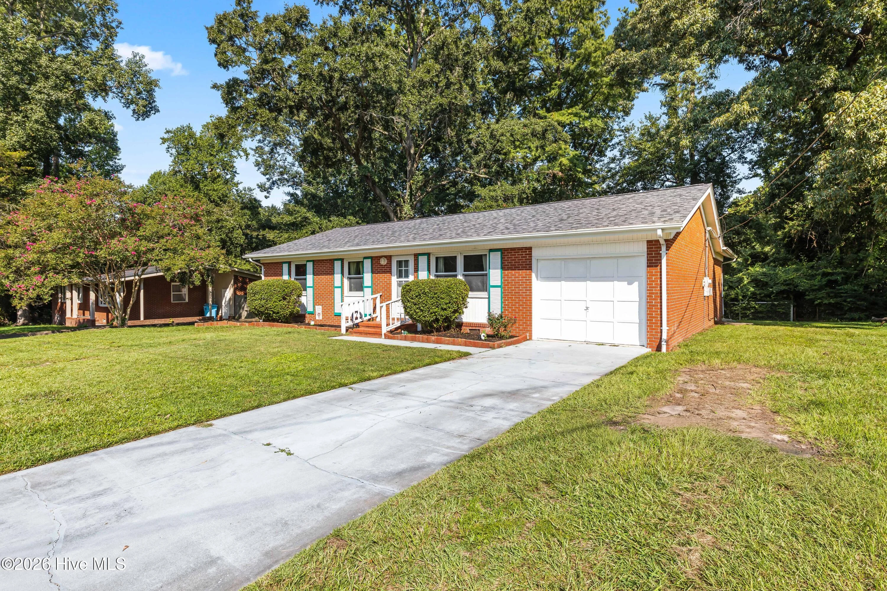 139 Greencrest Circle