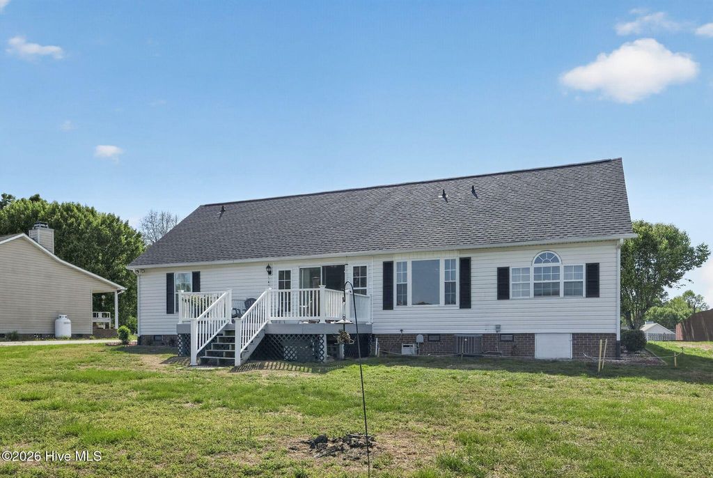 Photo of 101 Erin Lane, Thomasville, NC 27360 (MLS # 100567121)