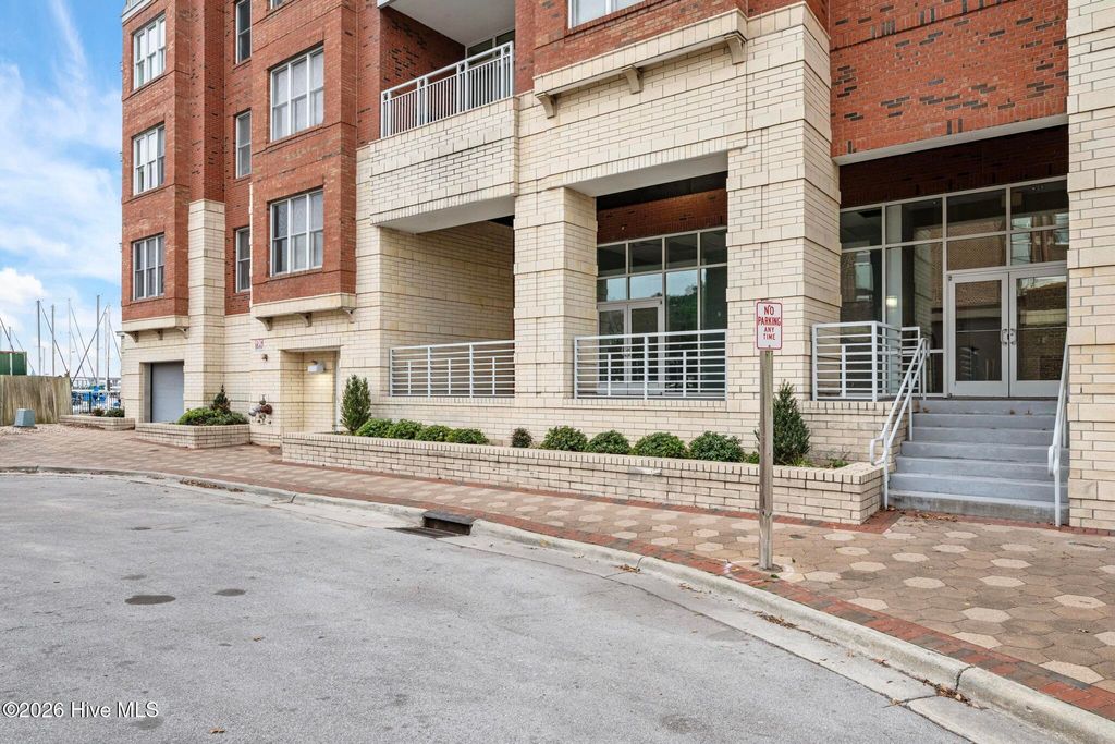 Photo of 100 Sky Sail Boulevard #104, New Bern, NC 28560 (MLS # 100546970)