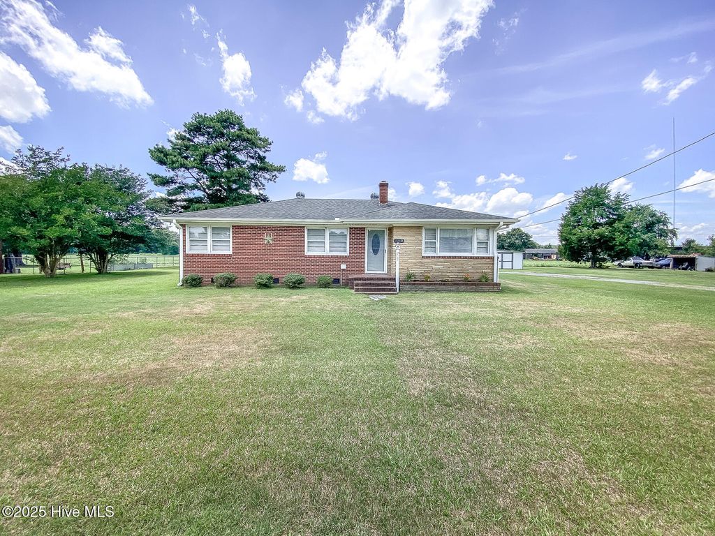 Photo of 202 Winfall Boulevard, Hertford, NC 27944 (MLS # 100514708)
