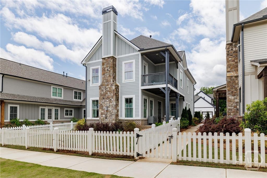 Photo of 1140 Silo Bend, Watkinsville, GA 30677 (MLS # CL361304)