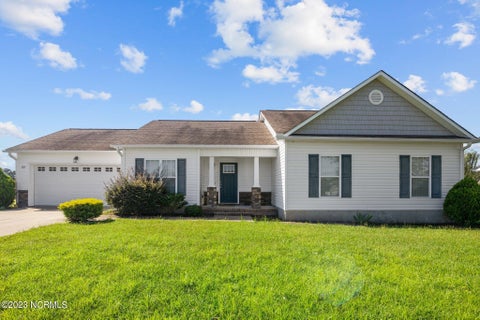 Homes For Rent - 103 Grist Mill Drive<br/> Craven County, Havelock, NC 28532
